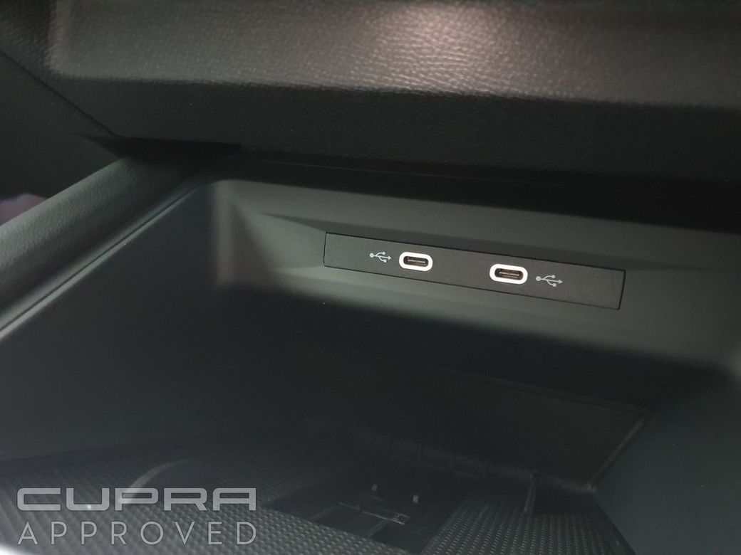 2025 Cupra Leon