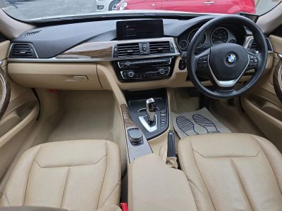 2017 BMW 320