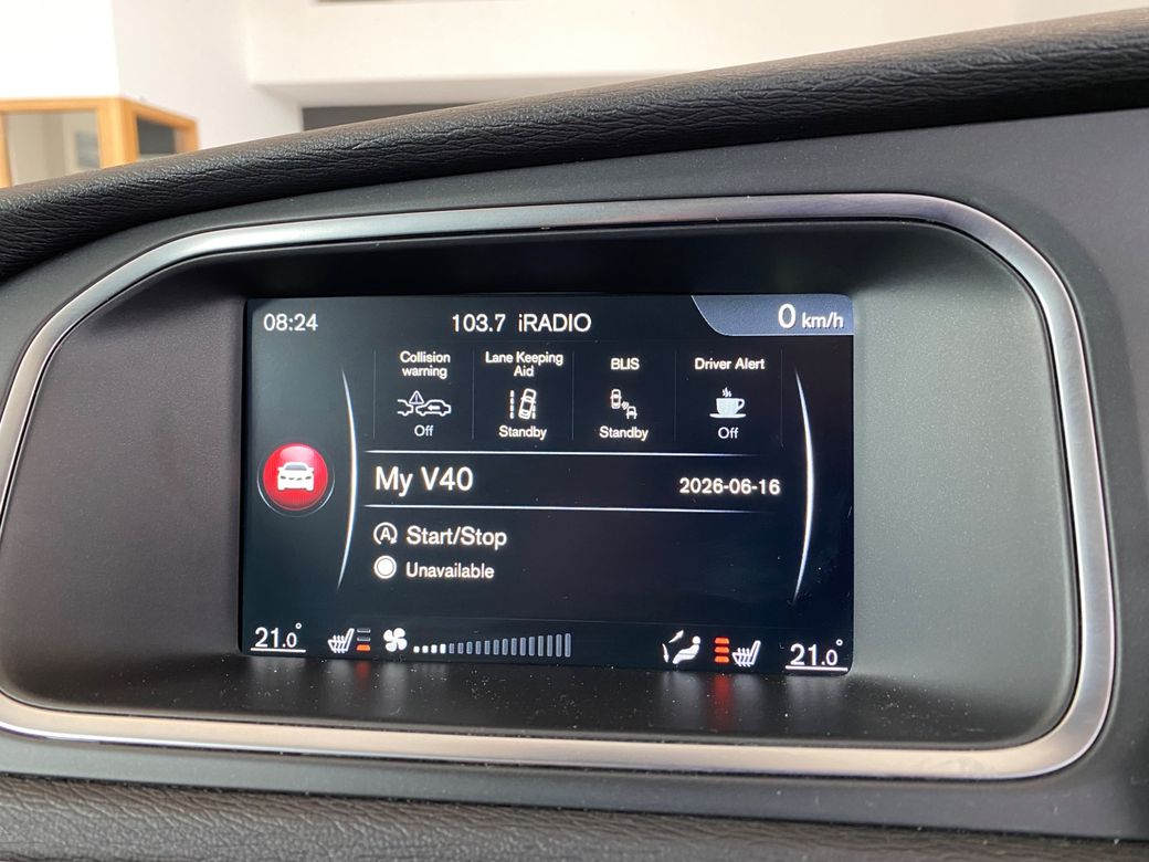 2015 Volvo V40