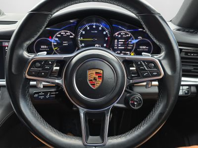 2019 Porsche Panamera