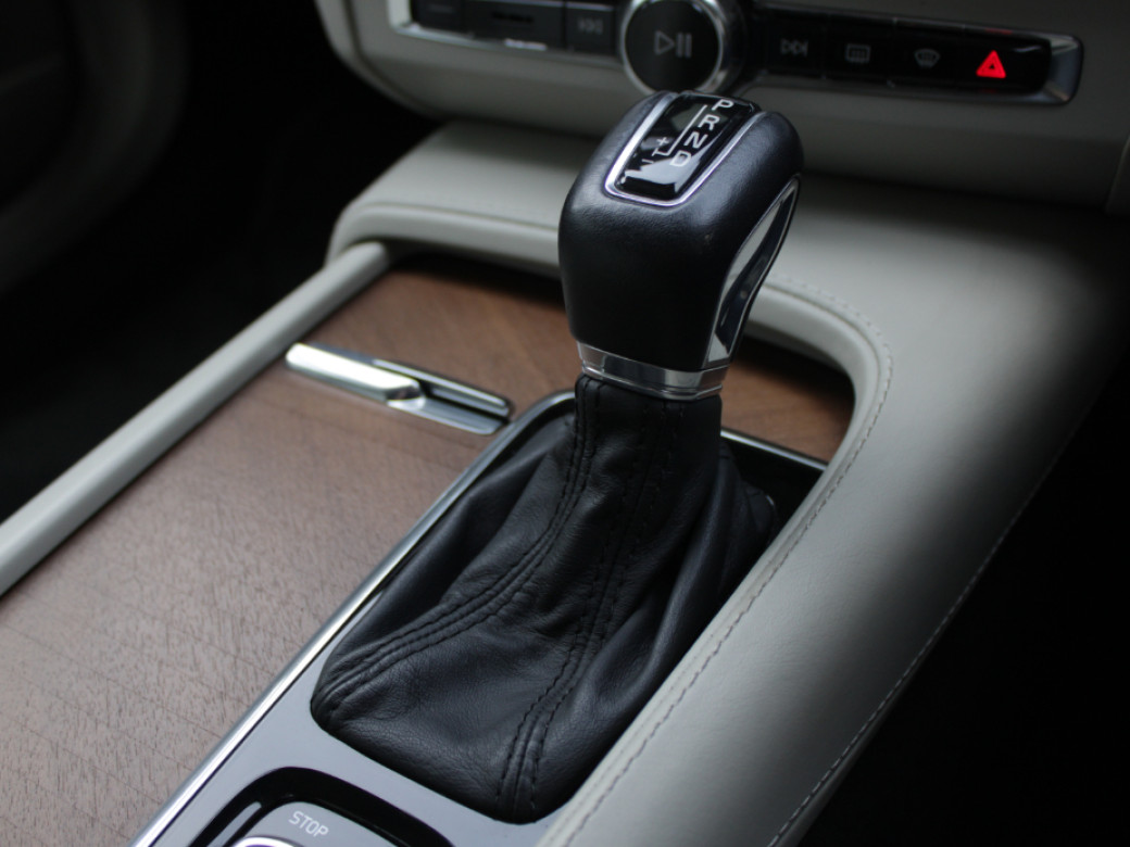 2018 Volvo S90