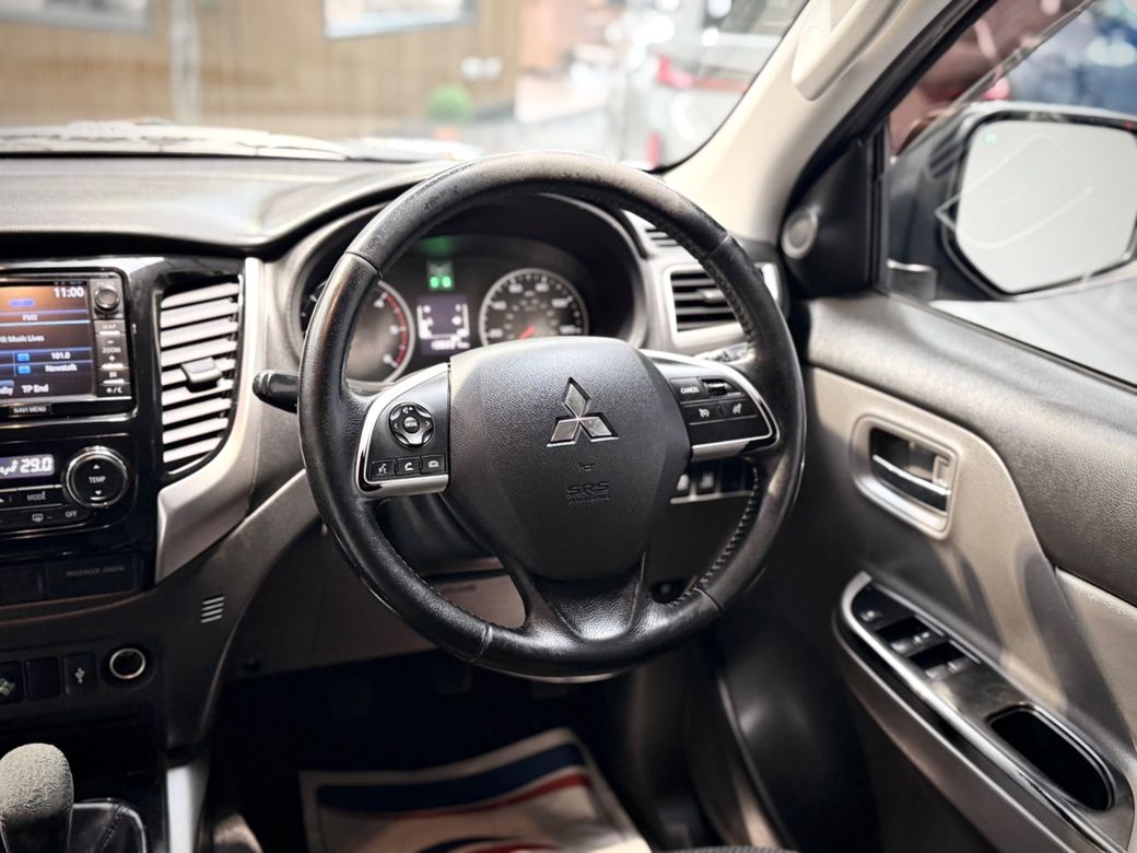 2016 Mitsubishi L200