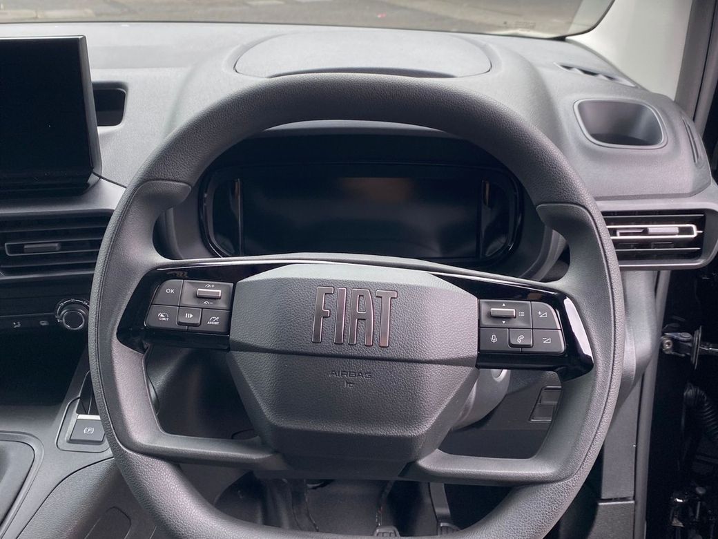 2025 Fiat Doblo