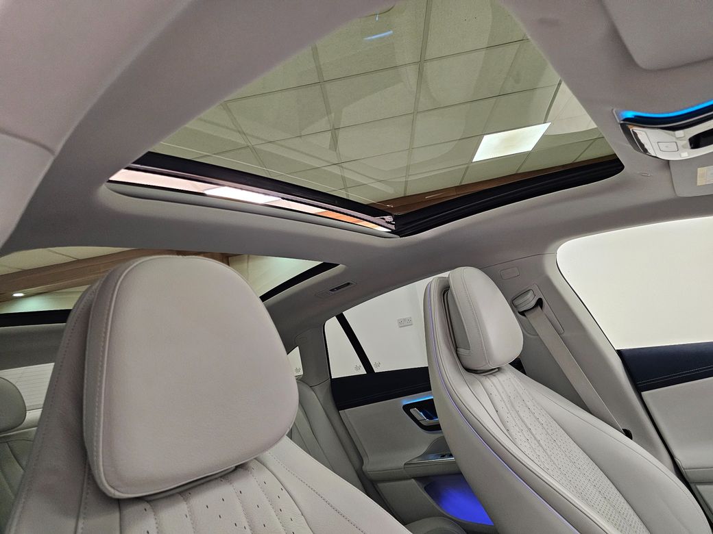 2023 Mercedes-Benz EQE