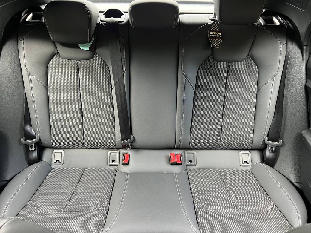 2021 Audi A1