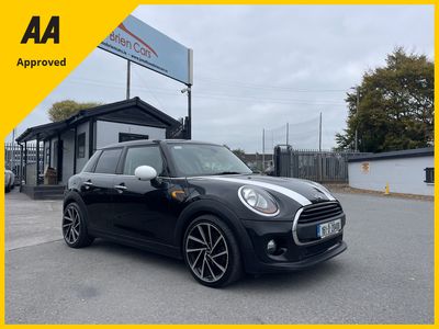 2016 Mini Hatch