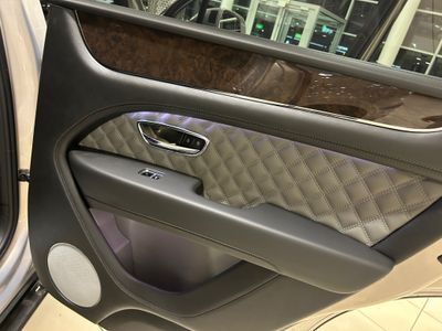 2022 Bentley Bentayga