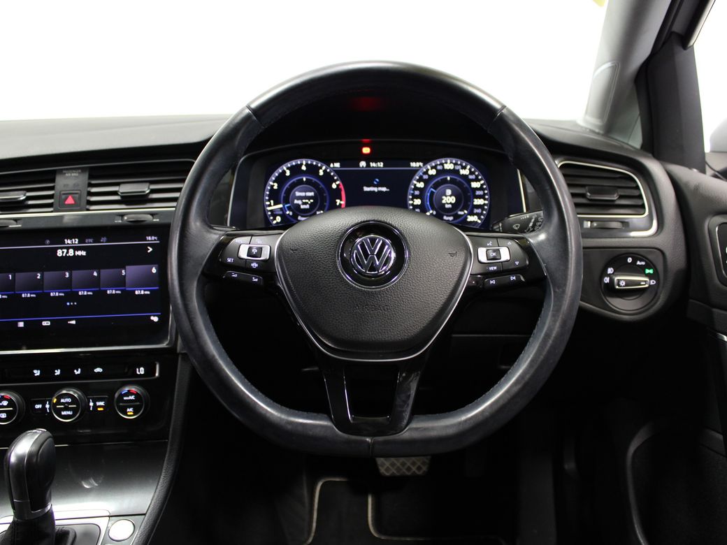2019 Volkswagen Golf