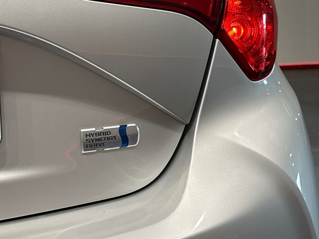 2019 Toyota Vitz