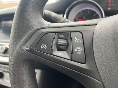 2021 Opel Astra