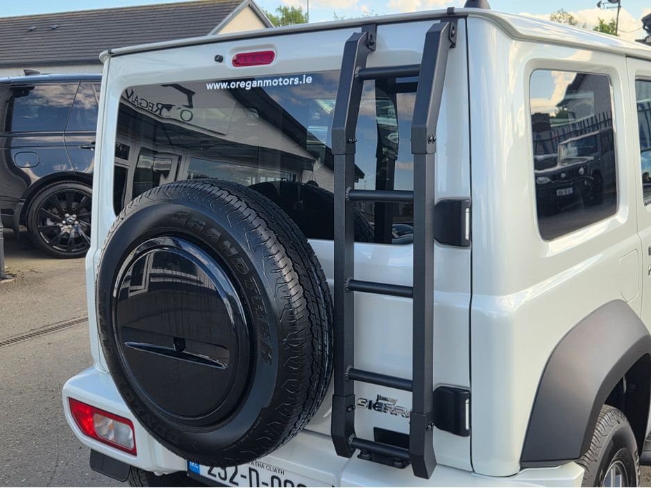2023 Suzuki Jimny