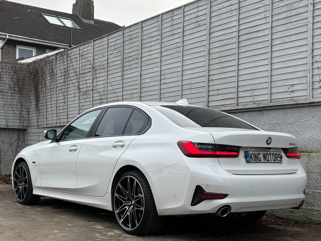2021 BMW 3 Series