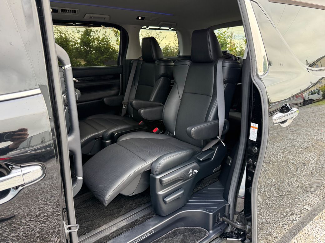 2019 Toyota Alphard