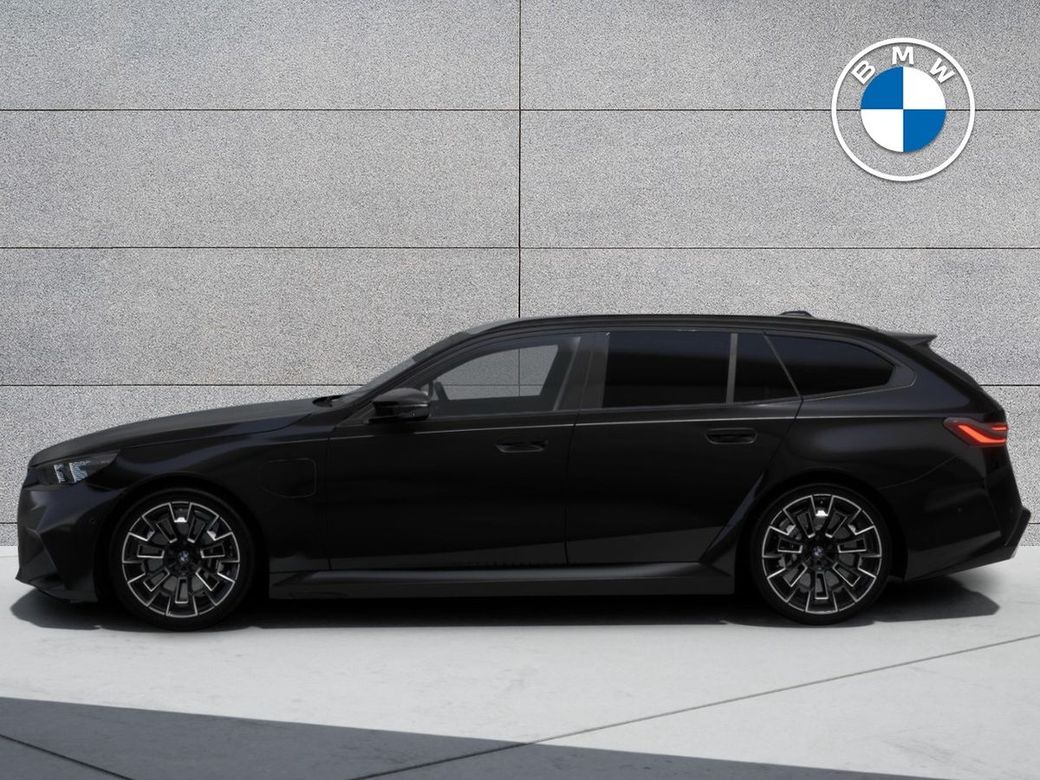 2027 BMW M5