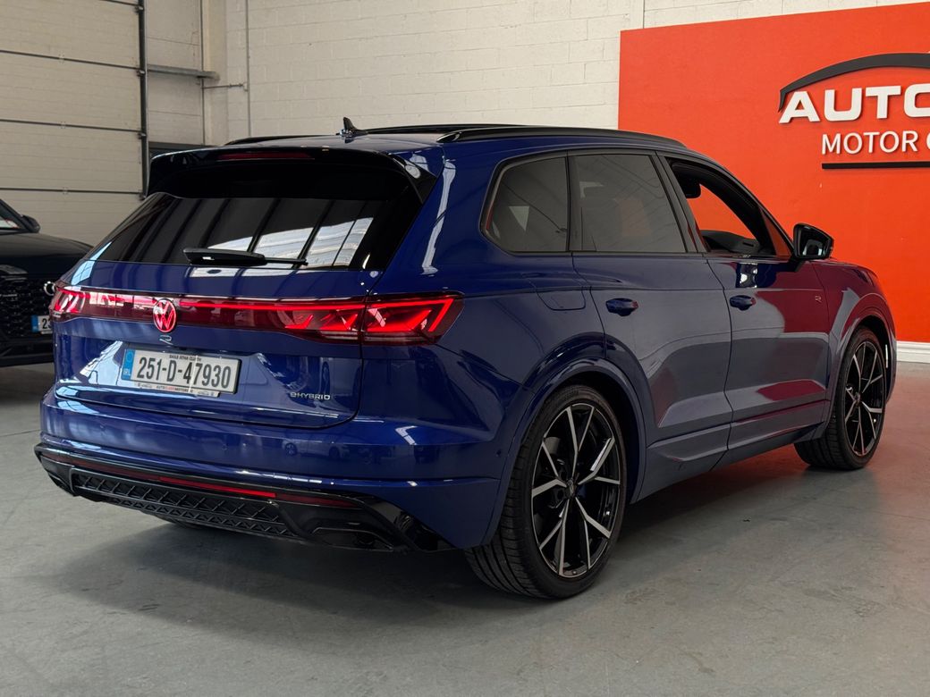 2025 Volkswagen Touareg