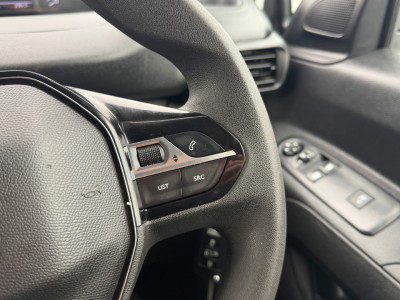 2022 Peugeot Partner