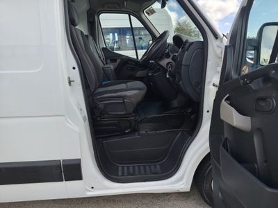 2014 Renault Master