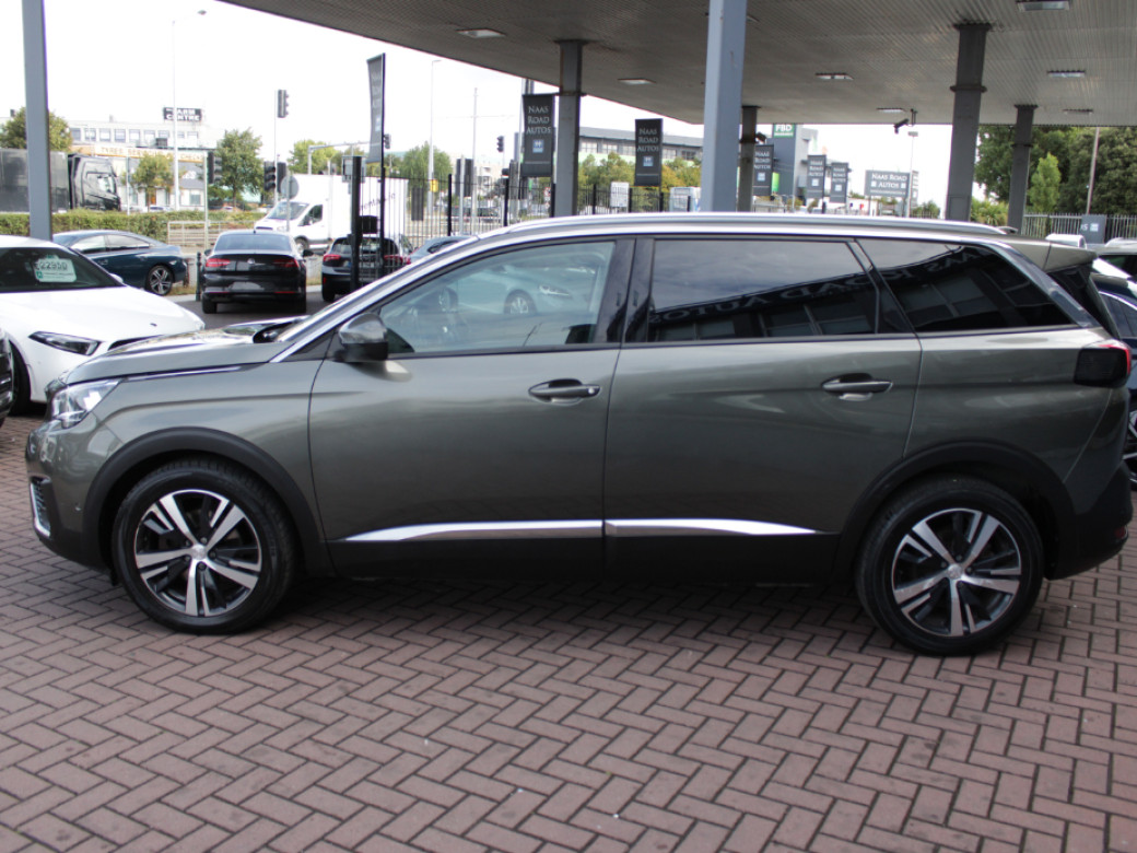 2018 Peugeot 5008