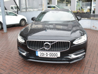 2020 Volvo V90