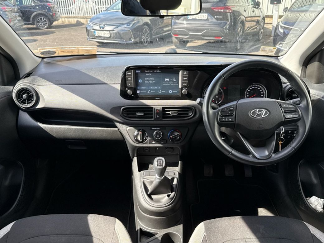 2022 Hyundai i10