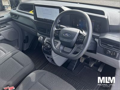 2024 Ford Transit Custom
