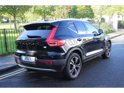 2021 Volvo XC40