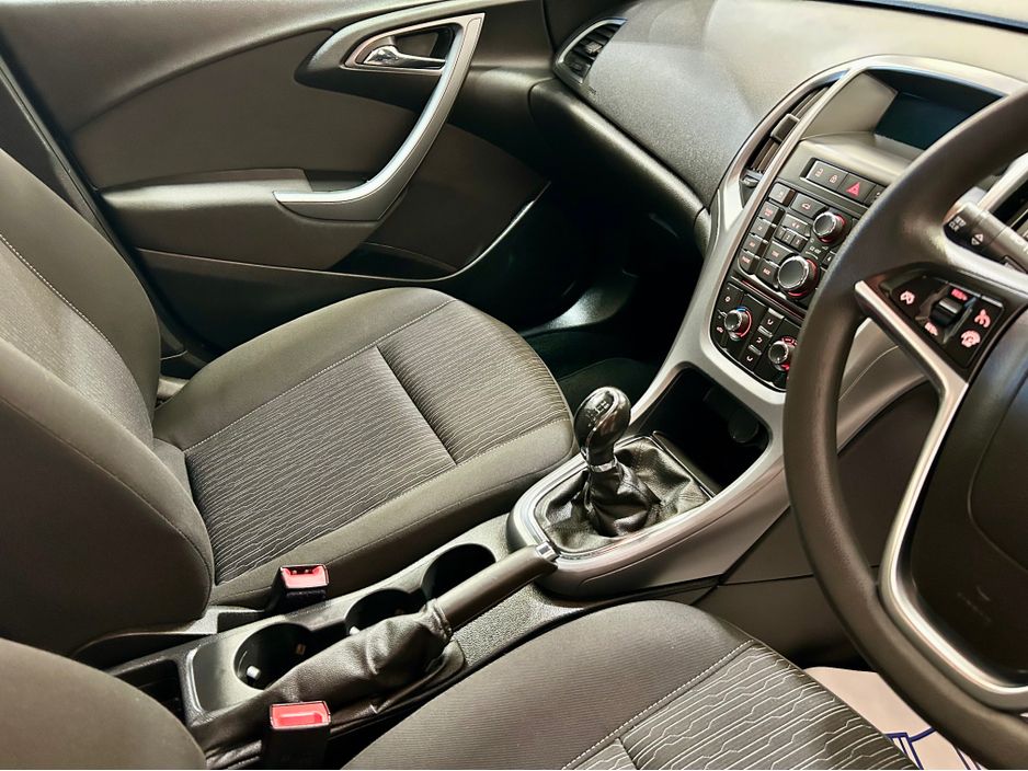 2014 Opel Astra