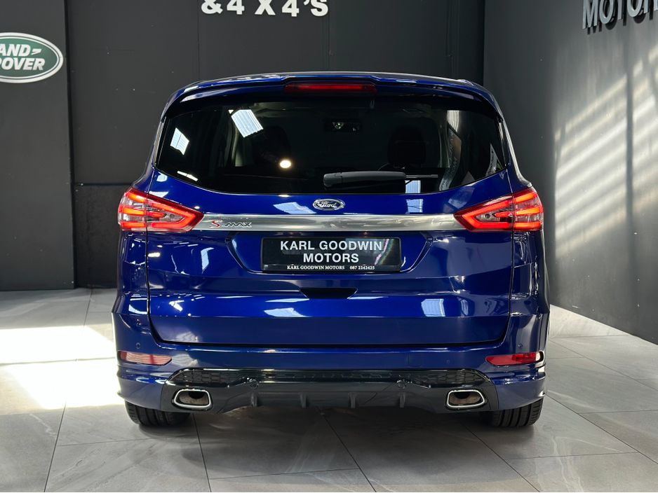 2017 Ford S-Max