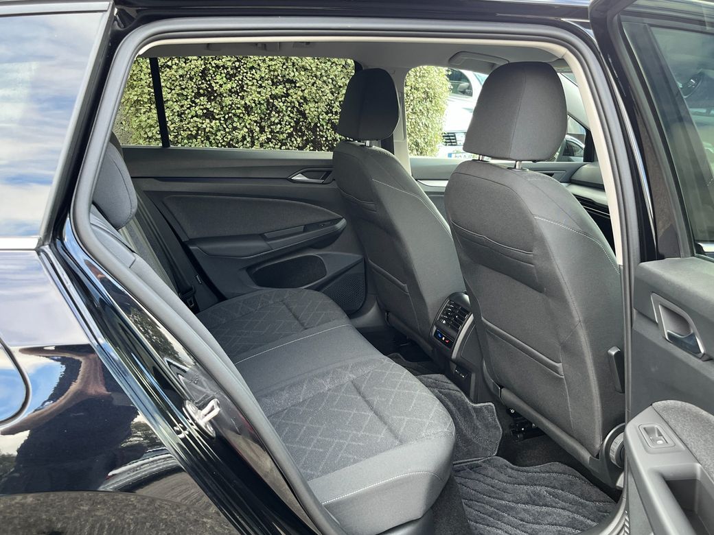 2023 Volkswagen Golf