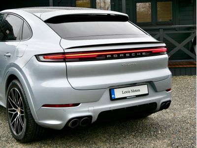 2024 Porsche Cayenne
