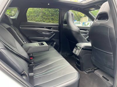 2025 BYD Seal U