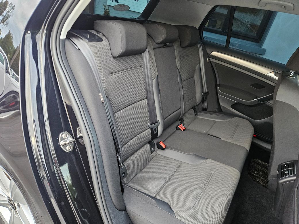 2017 Volkswagen Golf