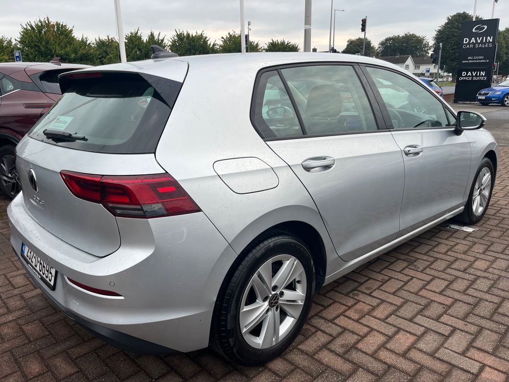 2023 Volkswagen Golf