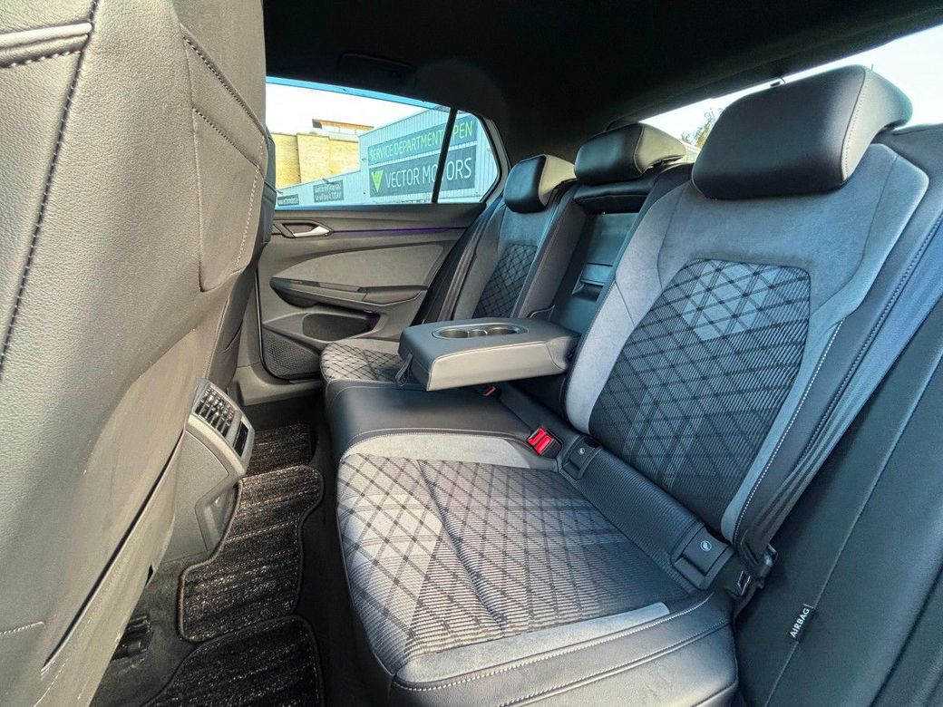 2023 Volkswagen Golf
