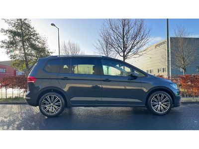 2016 Volkswagen Touran