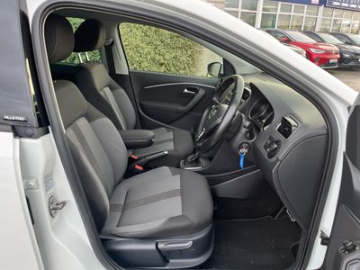 2017 Volkswagen Polo