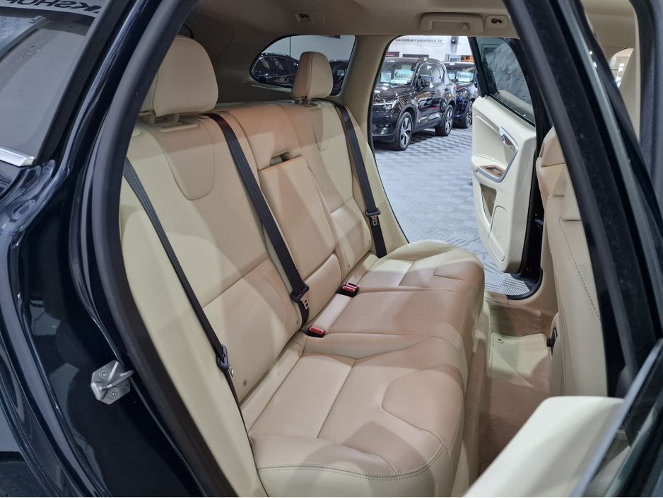 2017 Volvo XC60
