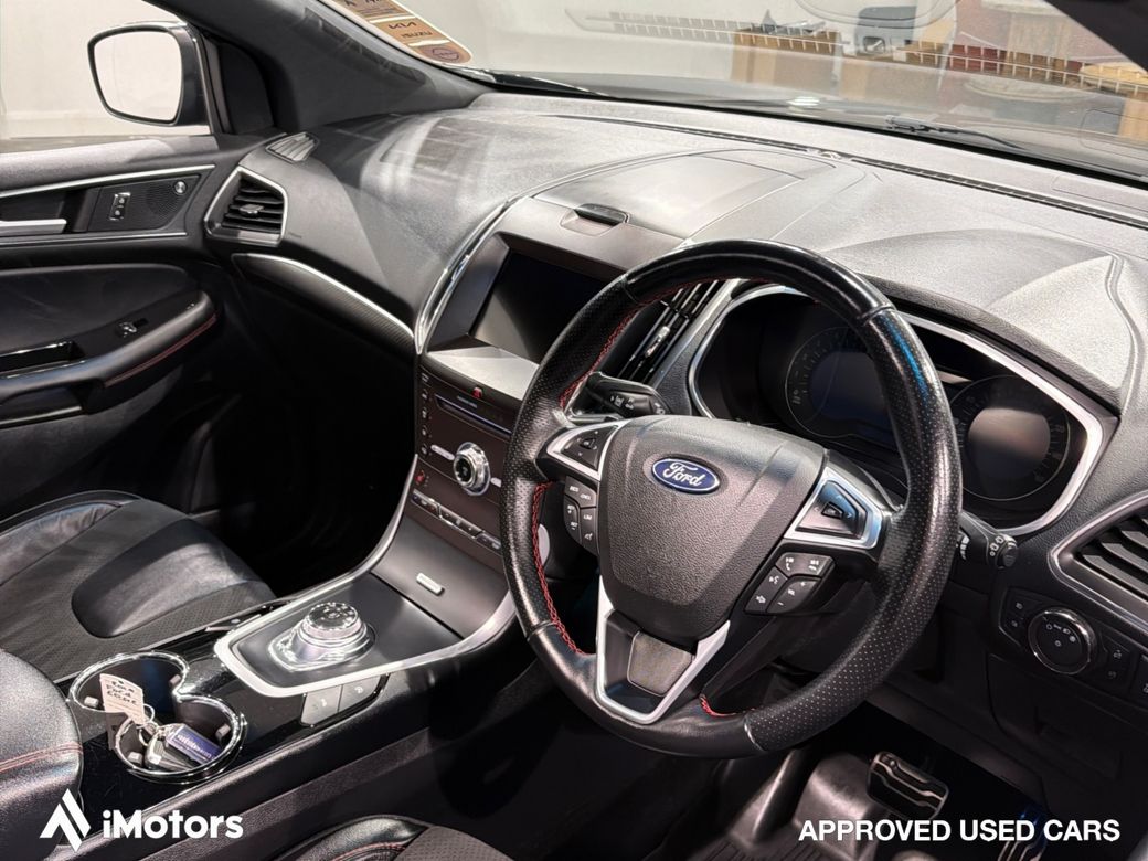 2019 Ford Edge