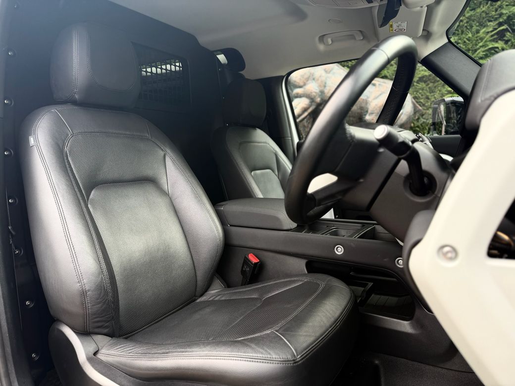 2023 Land Rover Defender