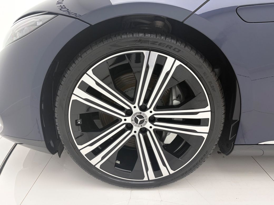 2024 Mercedes-Benz EQS