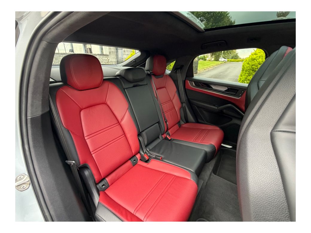 2024 Porsche Cayenne
