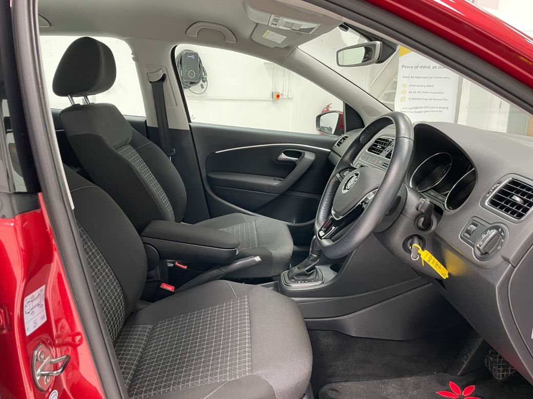 2015 Volkswagen Polo