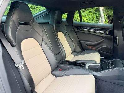 2024 Porsche Panamera