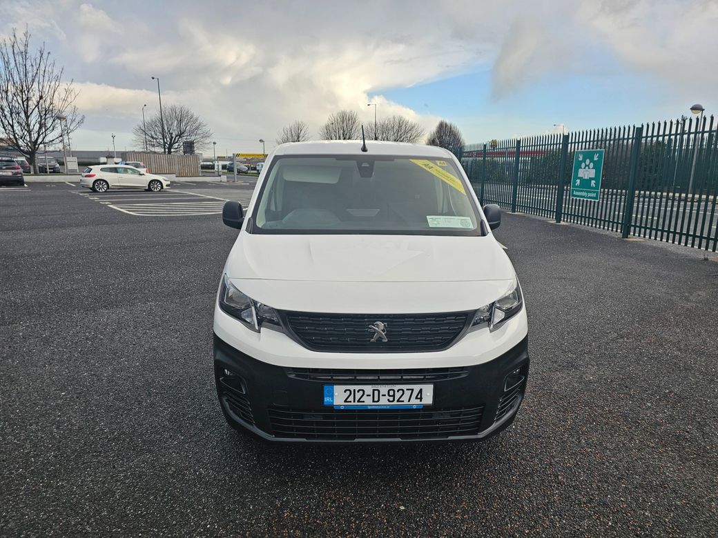 2021 Peugeot Partner