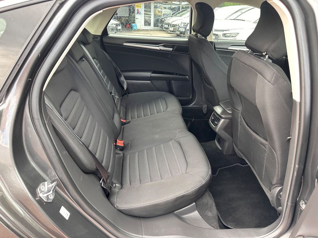 2021 Ford Mondeo