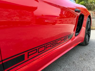 2018 Porsche 718 Cayman