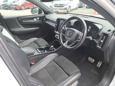 2020 Volvo XC40
