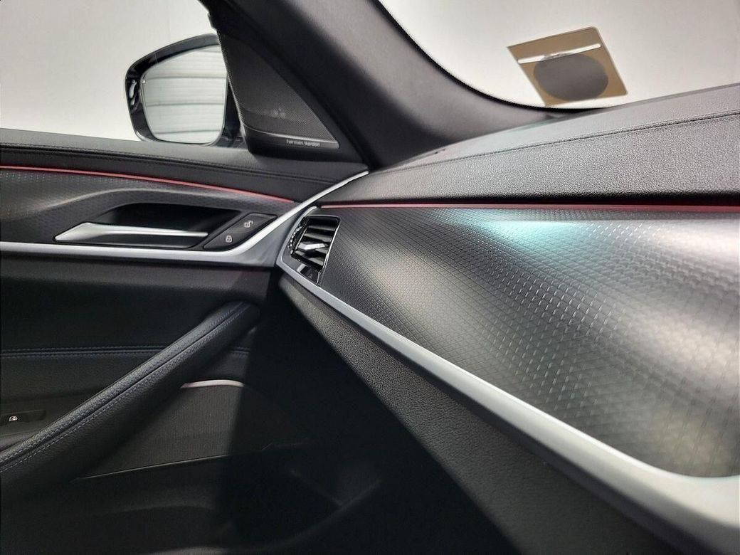 2023 BMW 5 Series