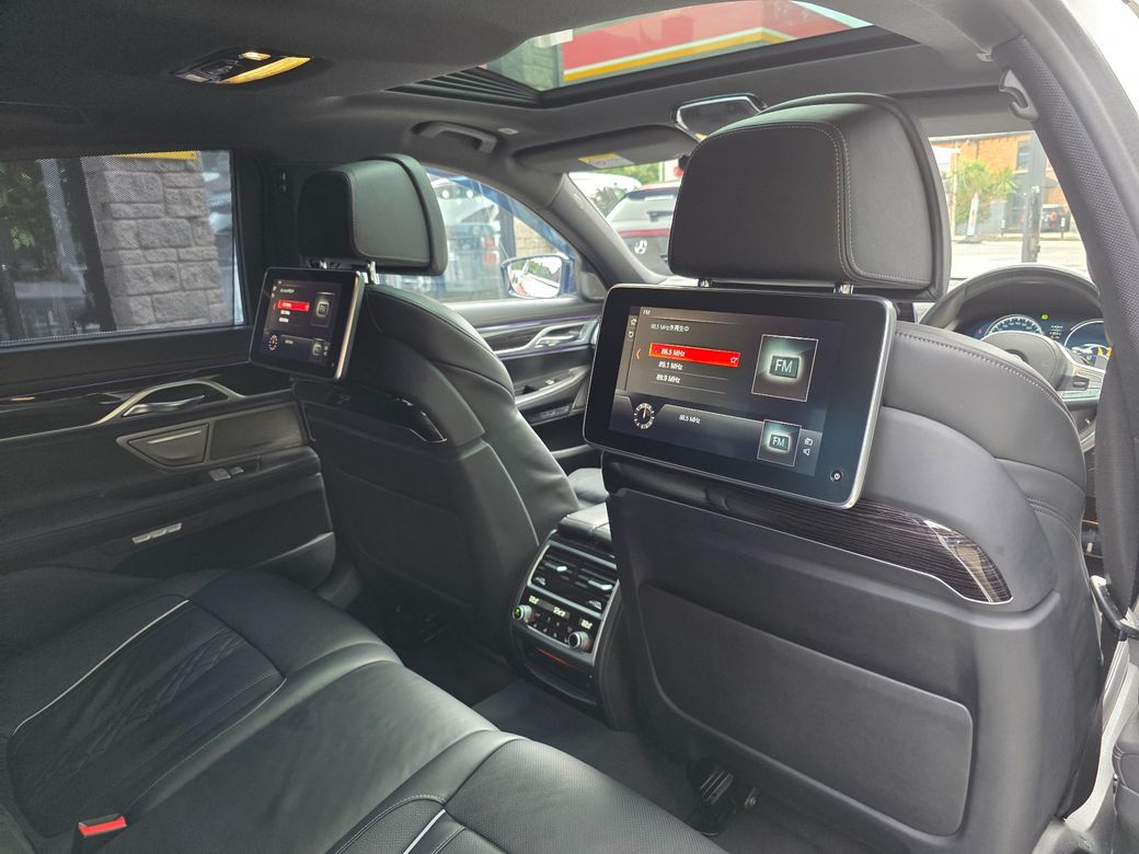 2017 BMW 7 Series