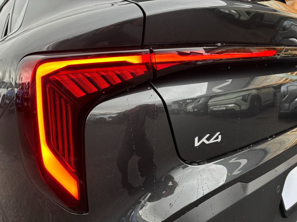 2026 Kia K4